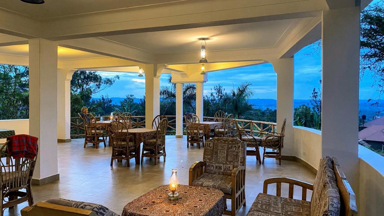 Banda Lodge Masaka Ngoại thất bức ảnh