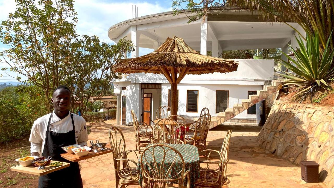 Banda Lodge Masaka Ngoại thất bức ảnh