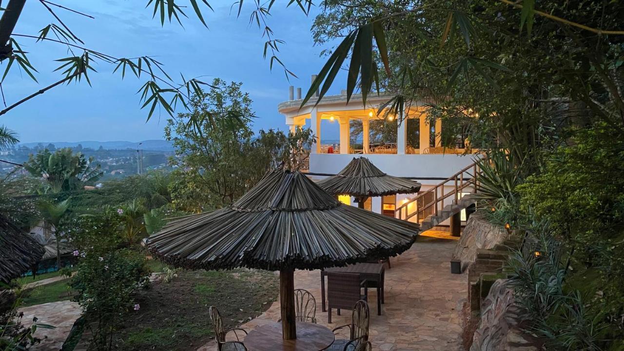 Banda Lodge Masaka Ngoại thất bức ảnh