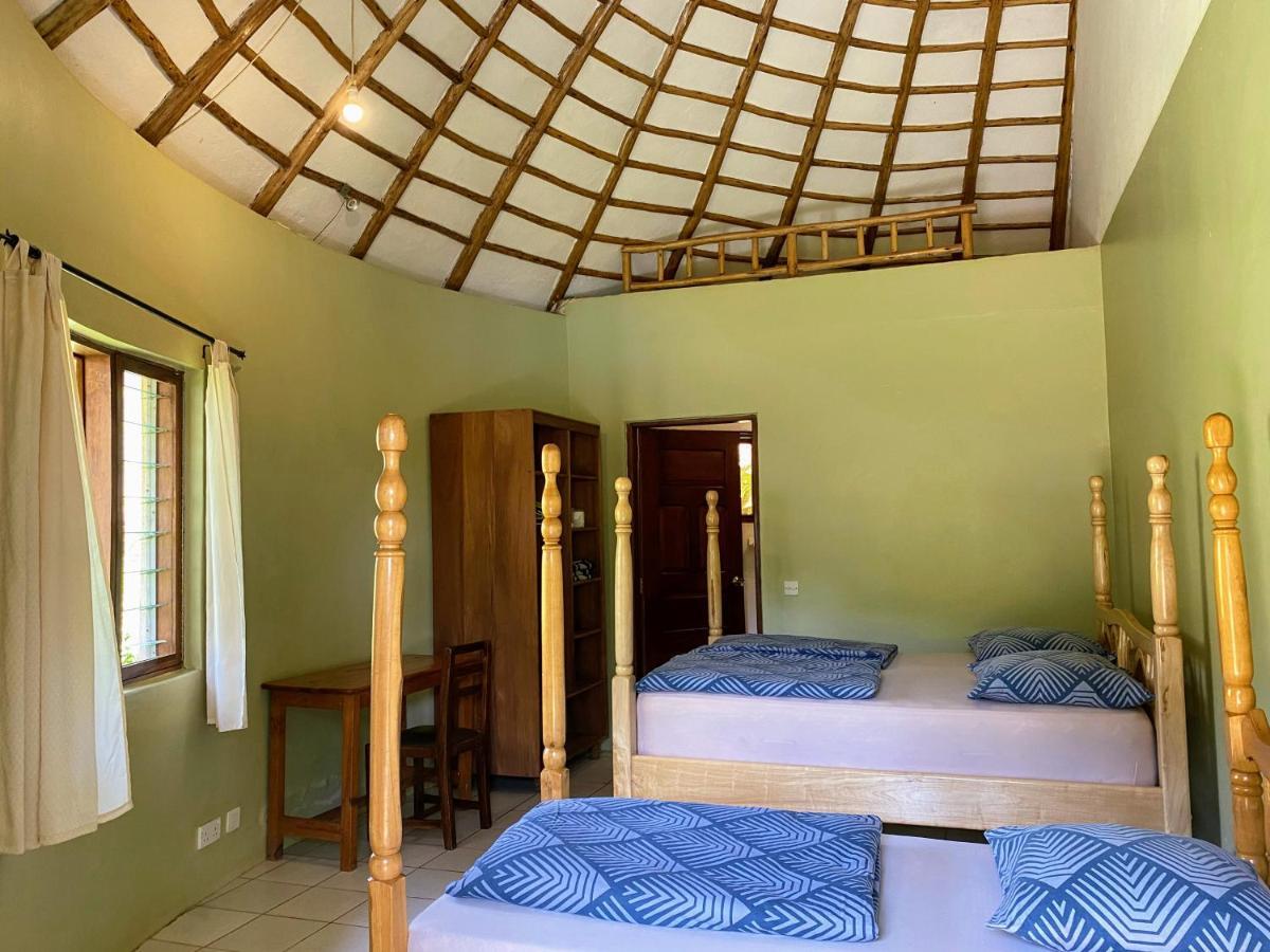 Banda Lodge Masaka Ngoại thất bức ảnh