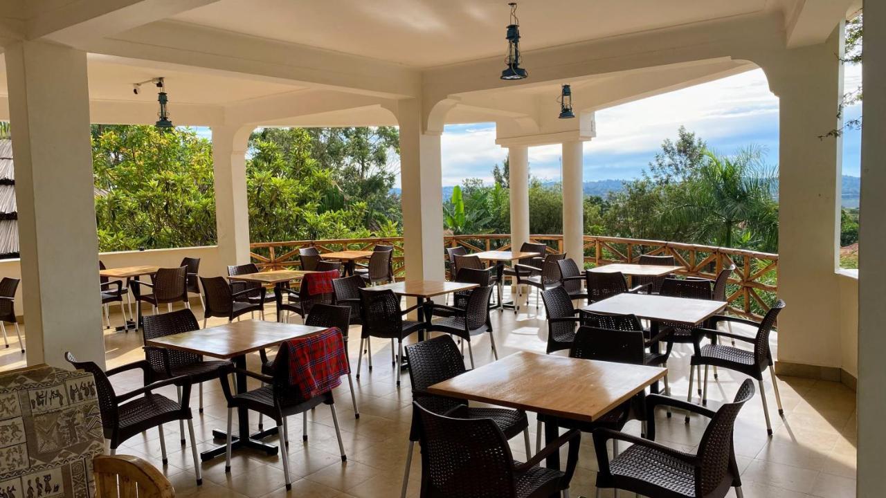 Banda Lodge Masaka Ngoại thất bức ảnh