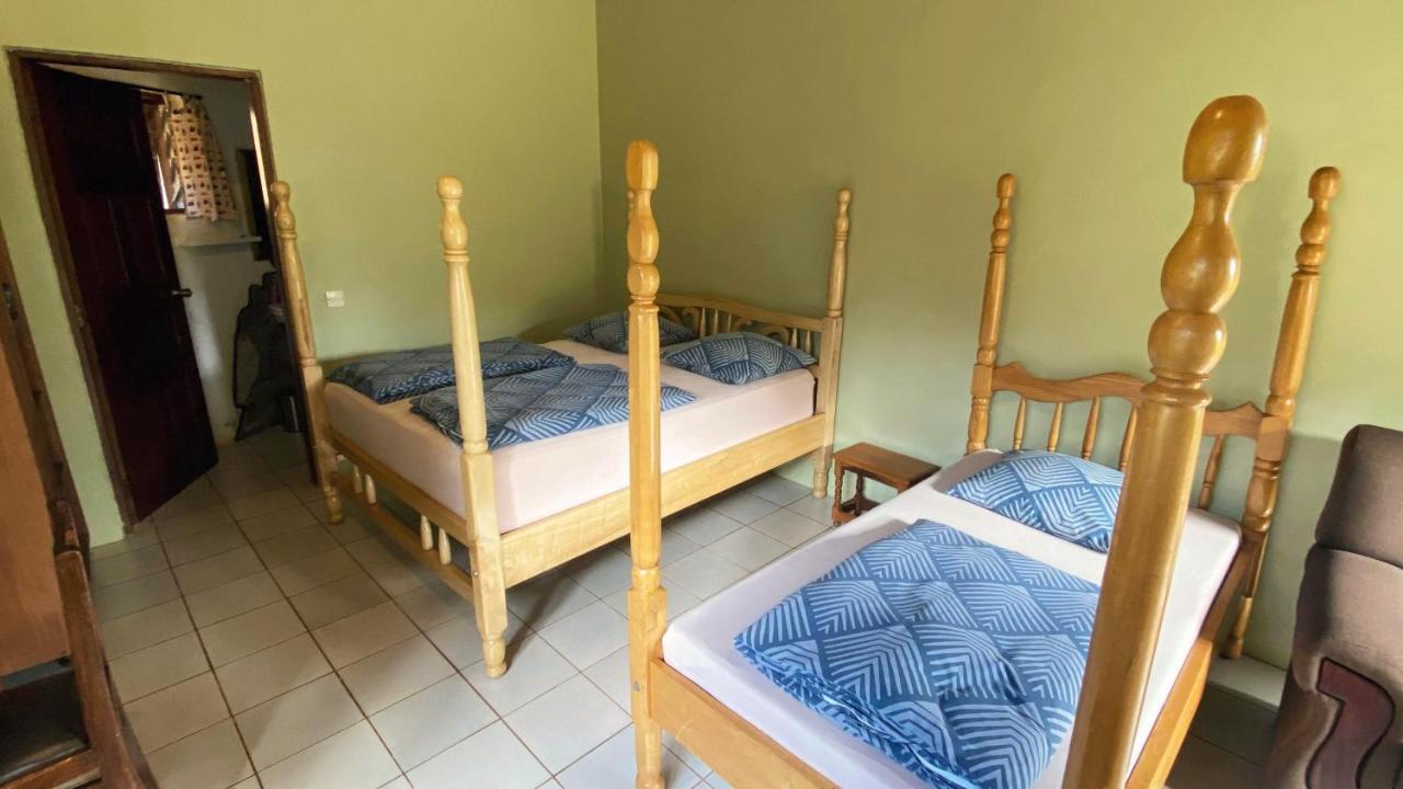 Banda Lodge Masaka Ngoại thất bức ảnh