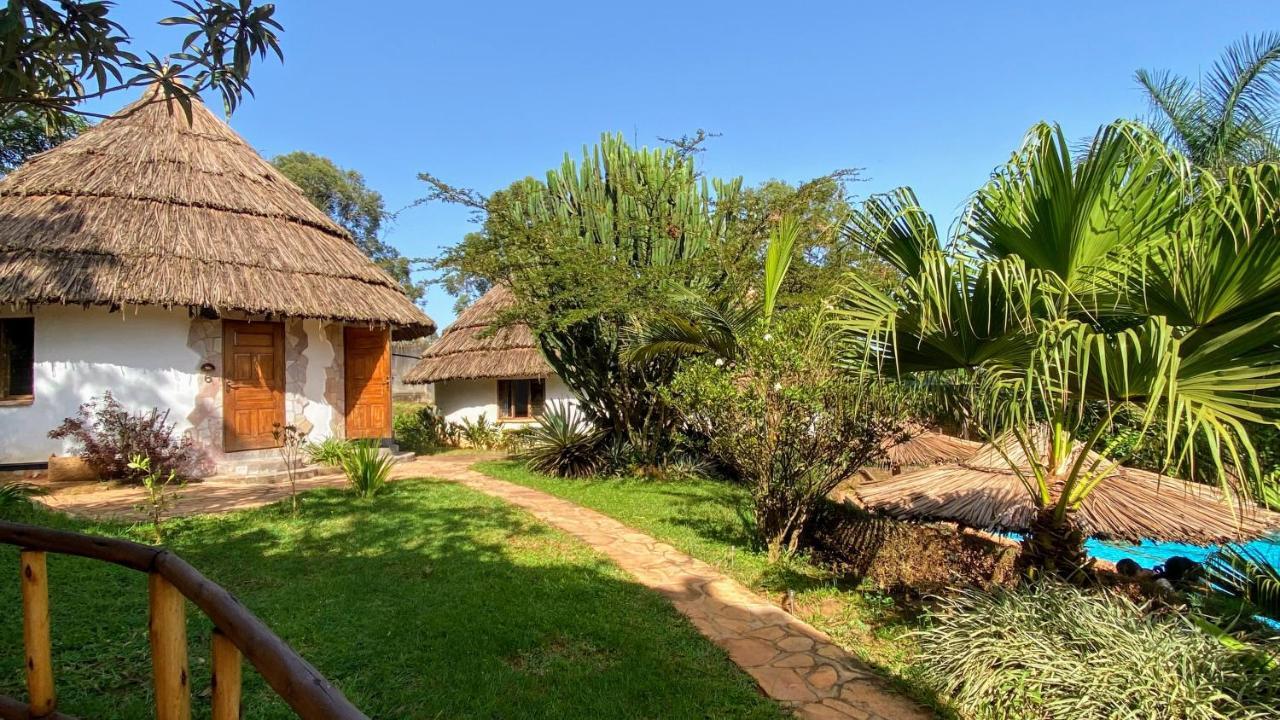 Banda Lodge Masaka Ngoại thất bức ảnh