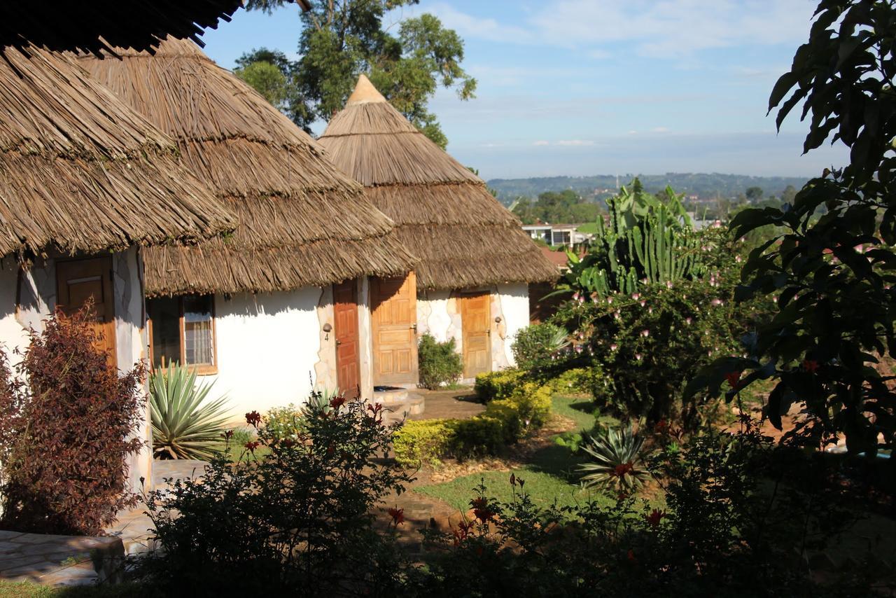 Banda Lodge Masaka Ngoại thất bức ảnh