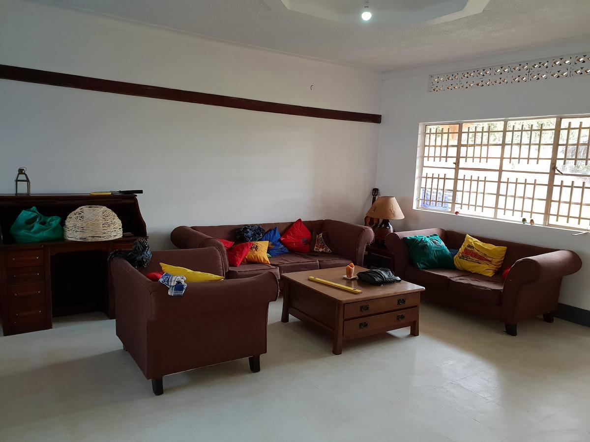 Banda Lodge Masaka Ngoại thất bức ảnh
