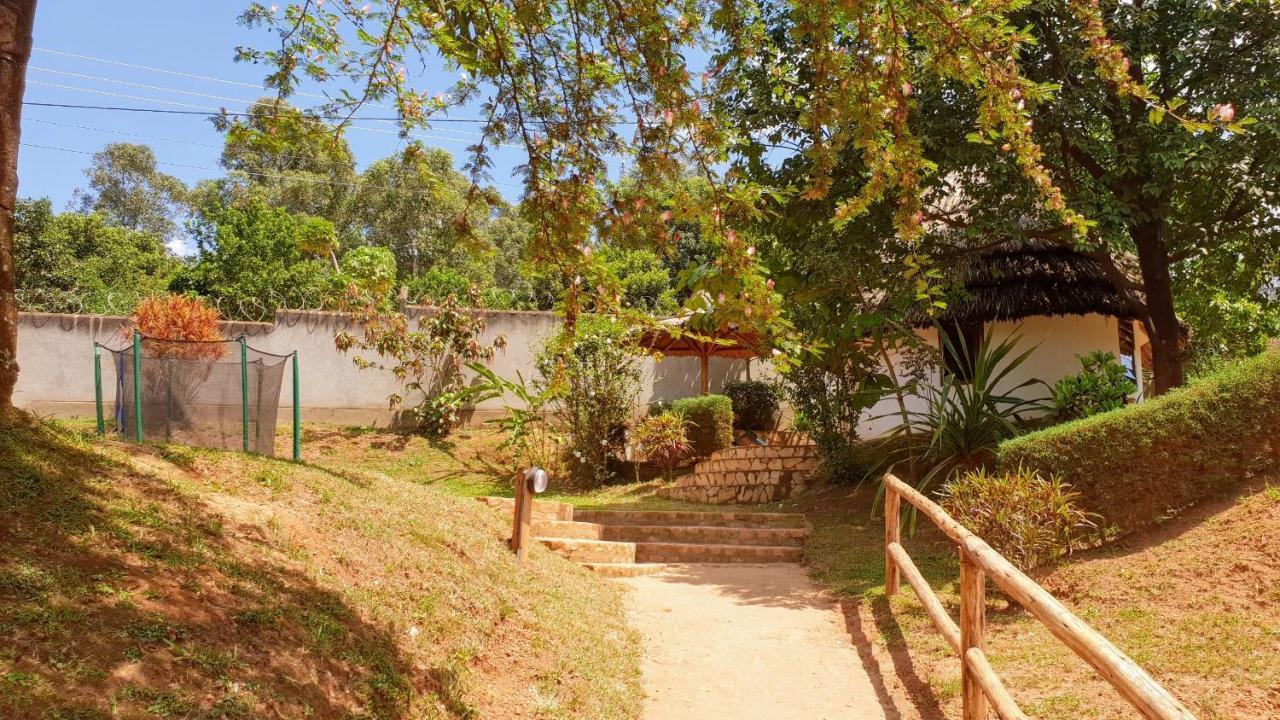 Banda Lodge Masaka Ngoại thất bức ảnh