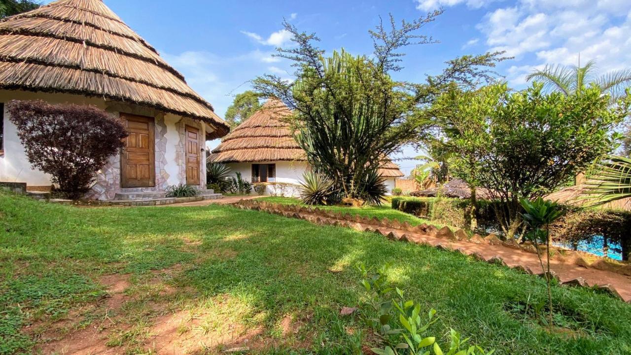 Banda Lodge Masaka Ngoại thất bức ảnh